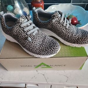 Velocity Grey Leopard Slip-On Sneakers